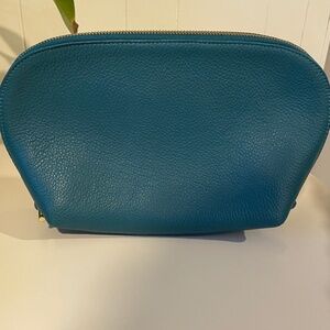 Cuyana bag